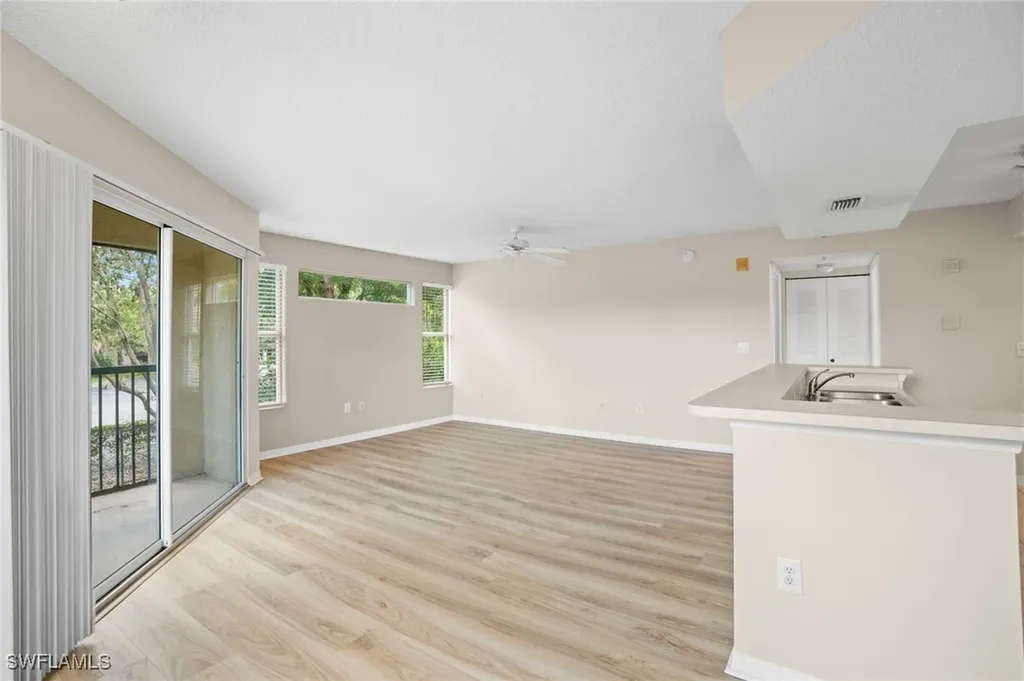 8851 Colonnades Court W Bonita Springs FL 34135