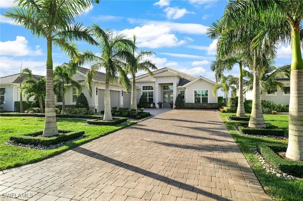 18917 Wildblue Boulevard Fort Myers FL 33913