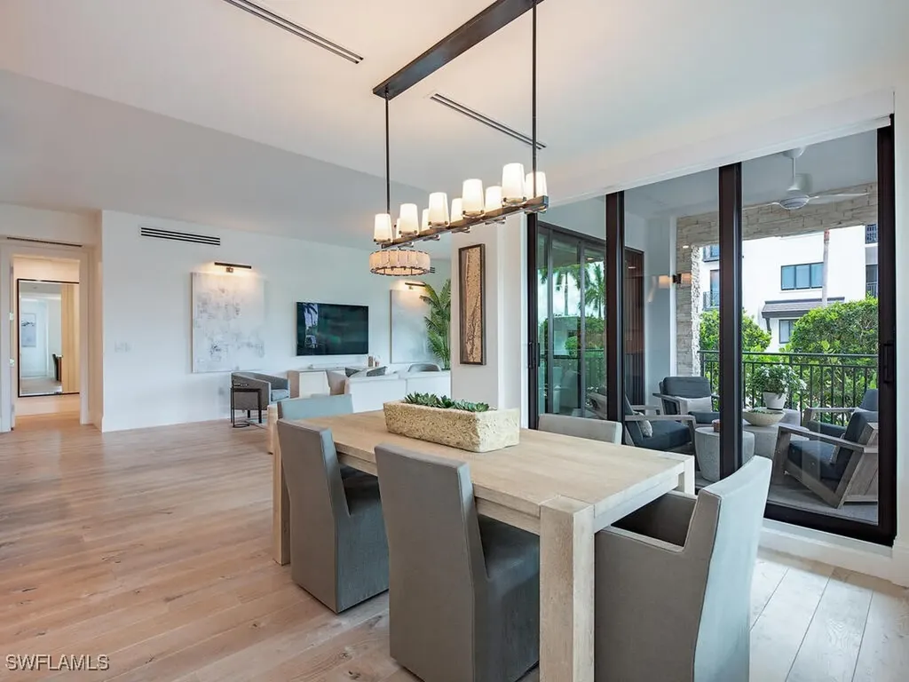 1130 3rd Avenue S Naples FL 34102