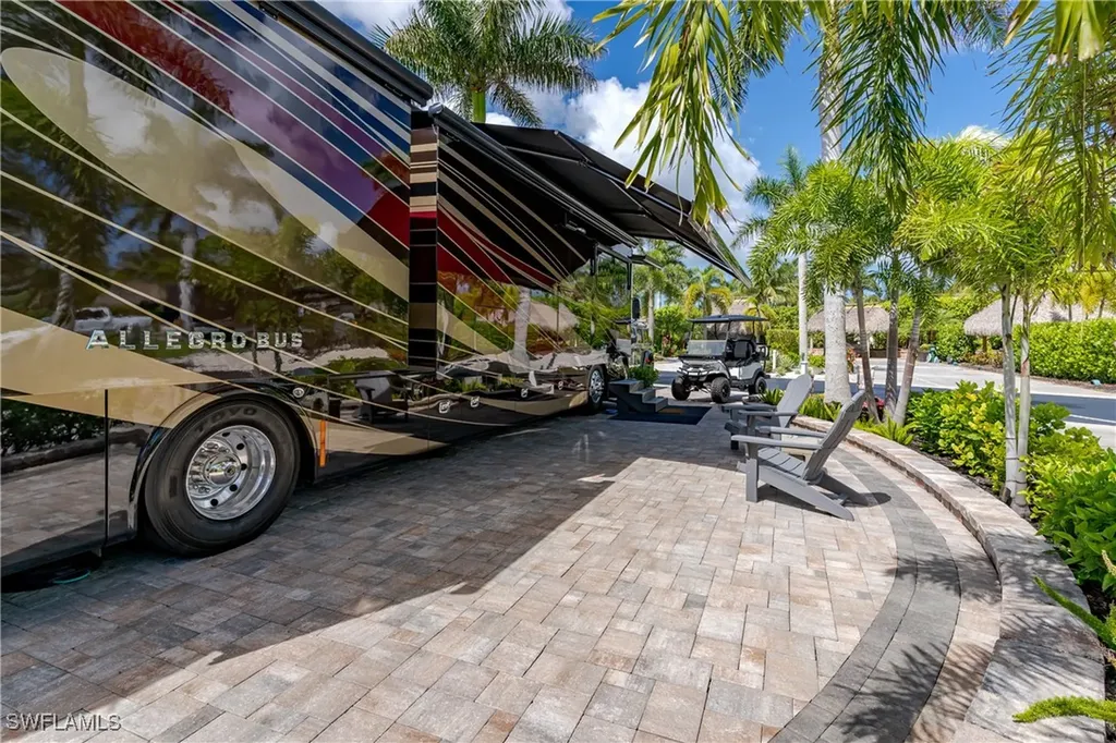 13571 Snook Circle Naples FL 34114