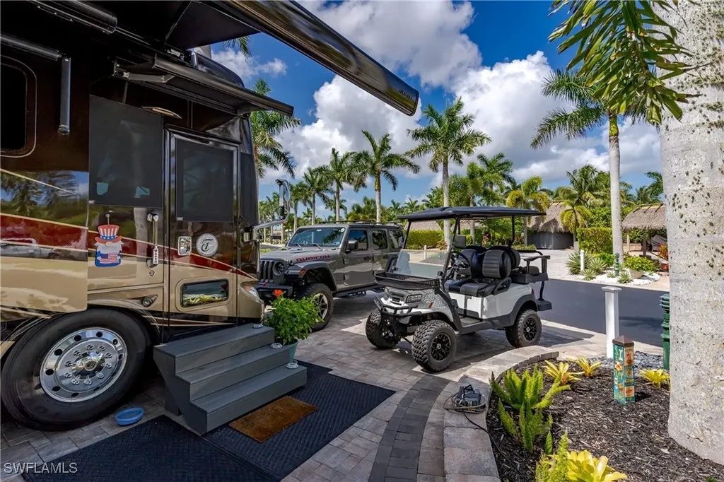 13571 Snook Circle Naples FL 34114