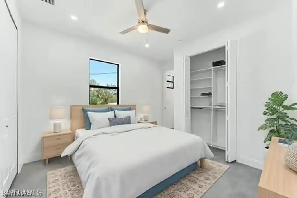 11671 Pawley Avenue Bonita Springs FL 34135