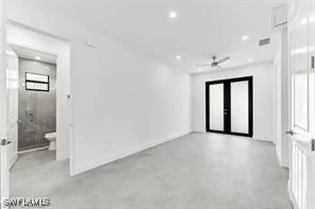 11671 Pawley Avenue Bonita Springs FL 34135