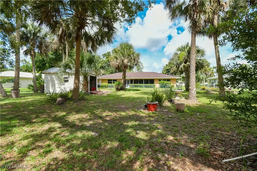 212 Lake Avenue Lehigh Acres FL 33936
