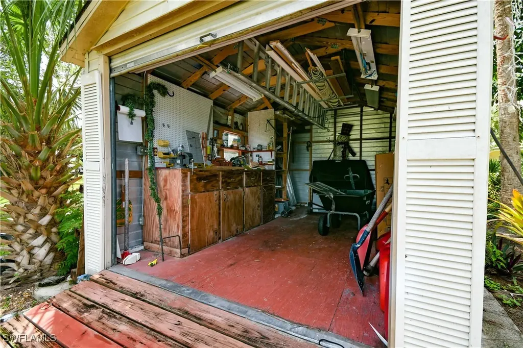 212 Lake Avenue Lehigh Acres FL 33936