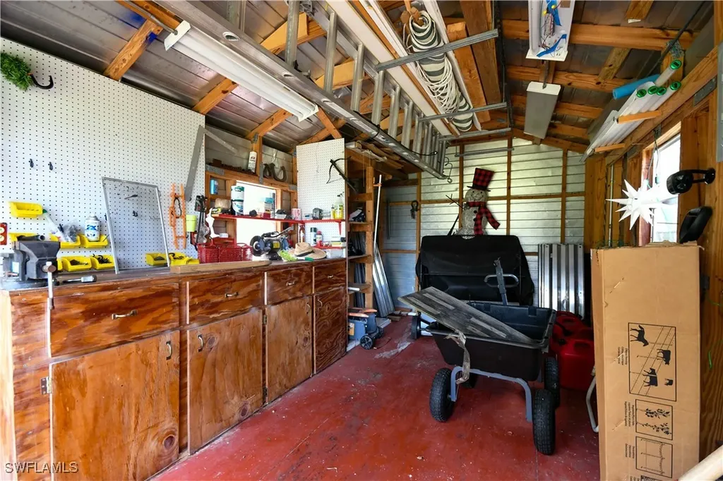 212 Lake Avenue Lehigh Acres FL 33936