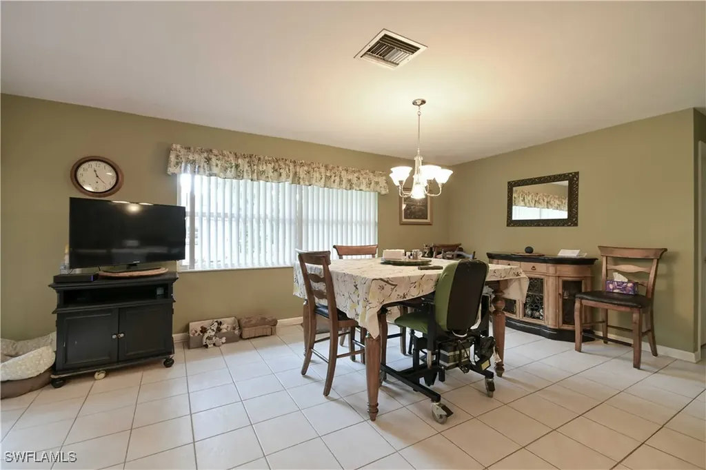 212 Lake Avenue Lehigh Acres FL 33936