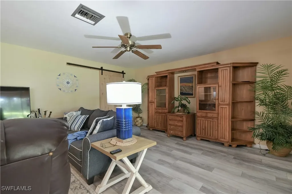 212 Lake Avenue Lehigh Acres FL 33936