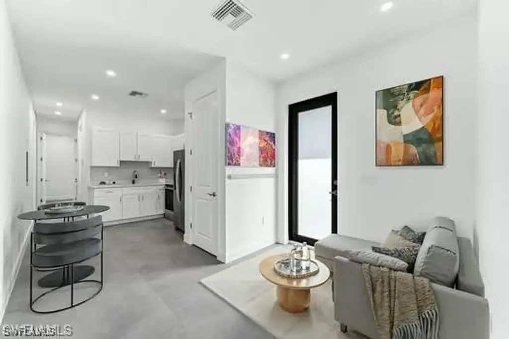 11681 Pawley Avenue Bonita Springs FL 34135