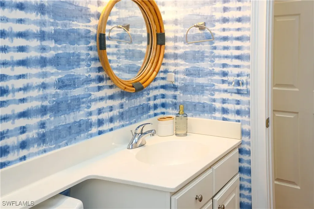 1136 6th Street S Naples FL 34102