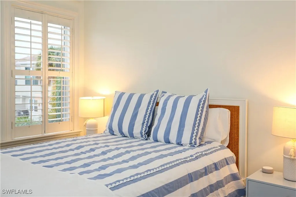 1136 6th Street S Naples FL 34102