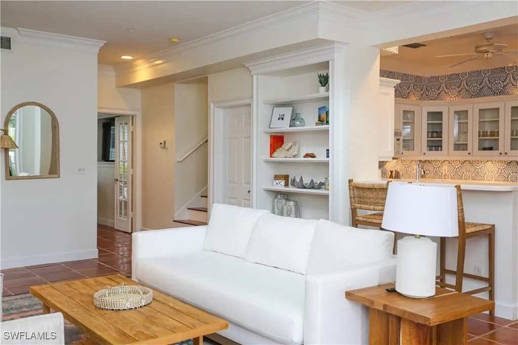 1136 6th Street S Naples FL 34102