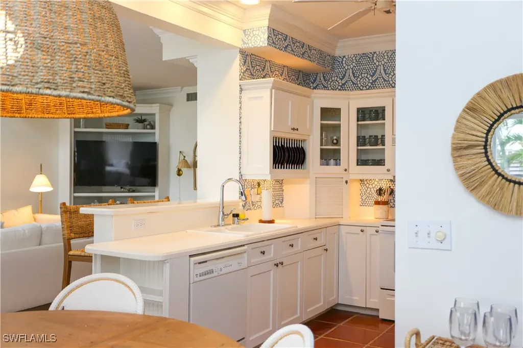 1136 6th Street S Naples FL 34102