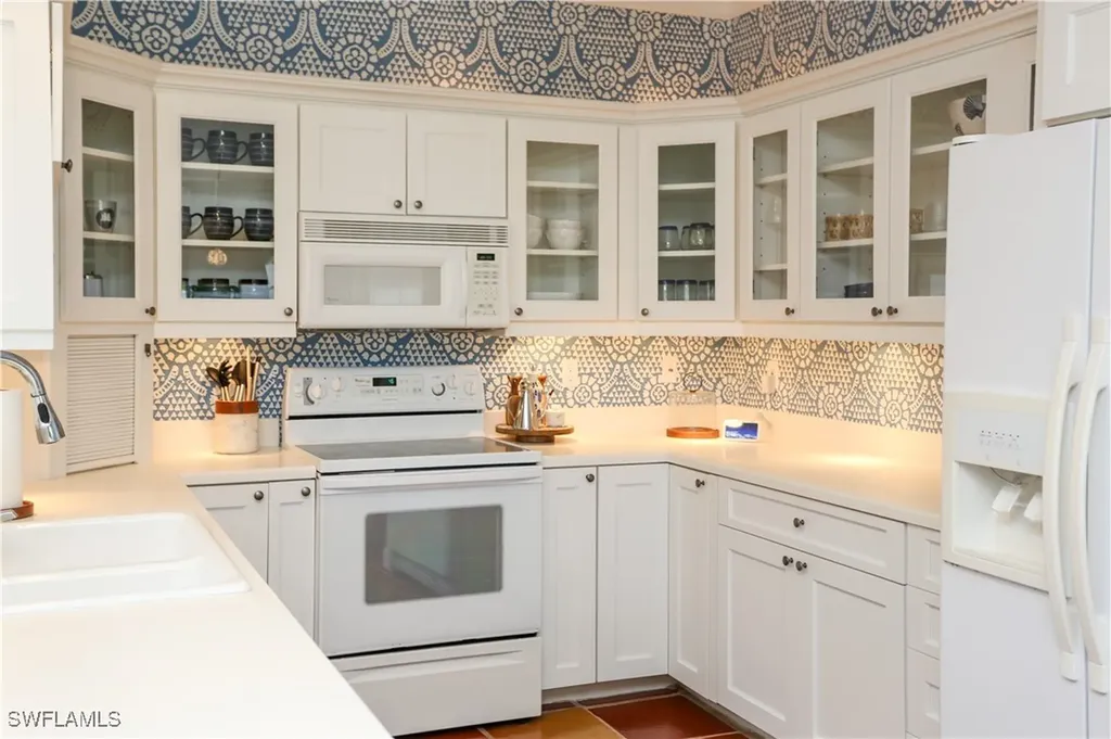 1136 6th Street S Naples FL 34102