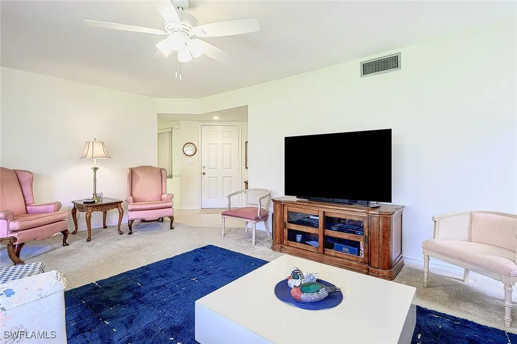 565 Beachwalk Circle Naples FL 34108