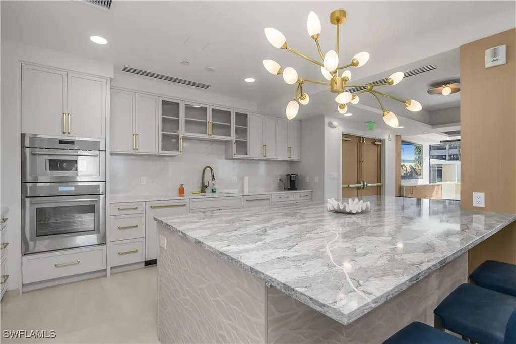 4005 Gulf Shore Boulevard N Naples FL 34103