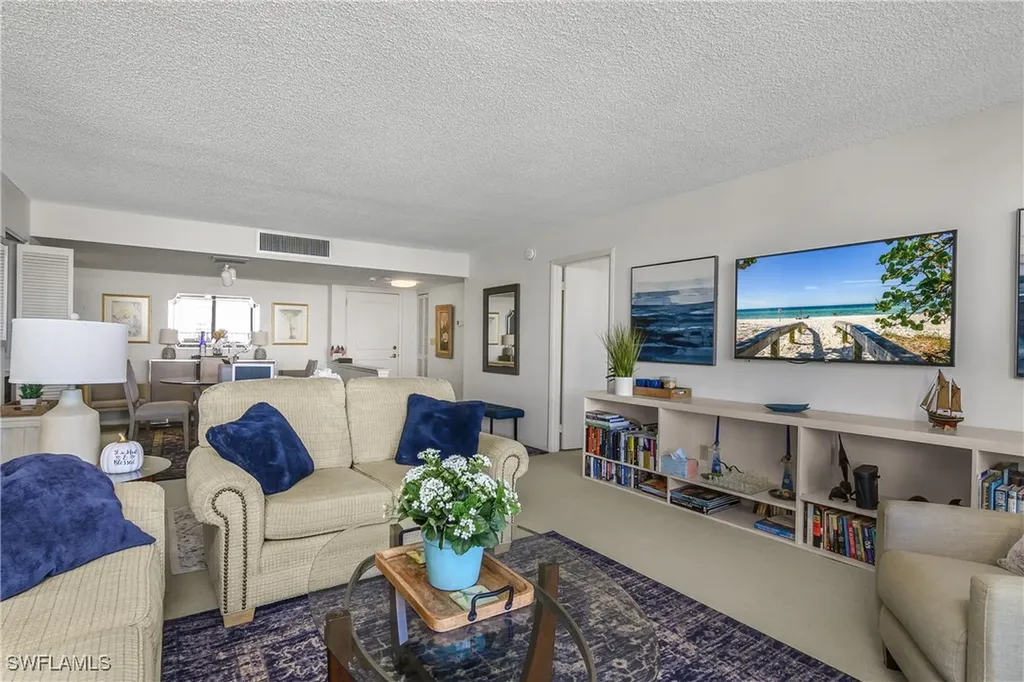 4005 Gulf Shore Boulevard N Naples FL 34103