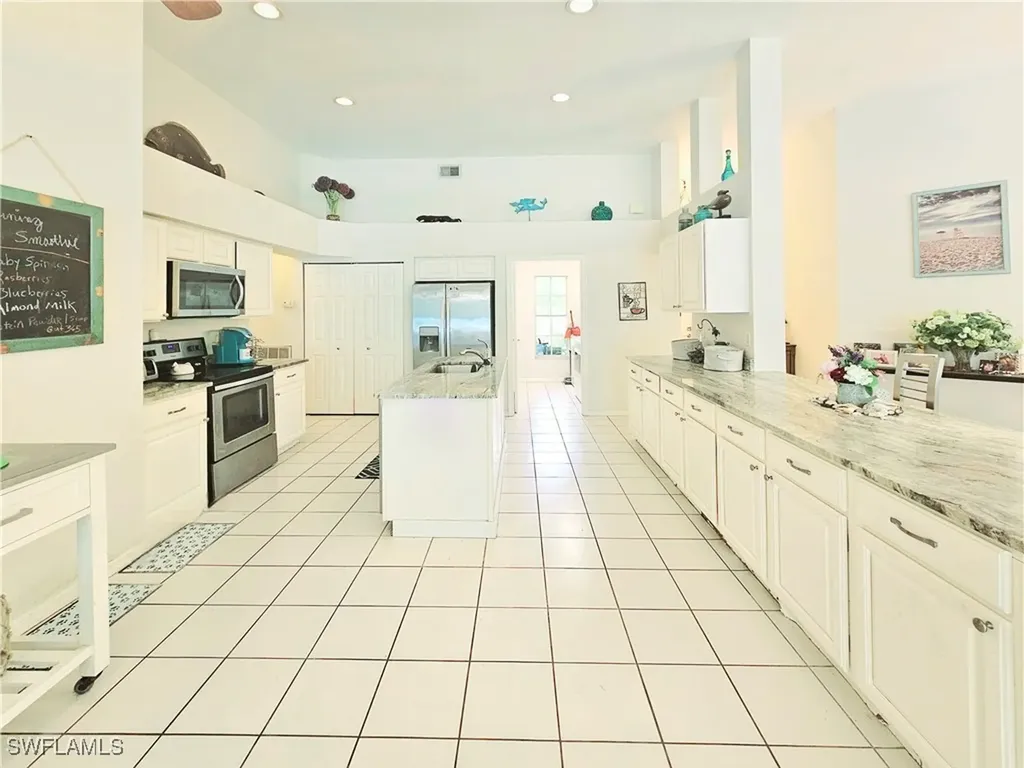 6708 Sloane Place Naples FL 34104