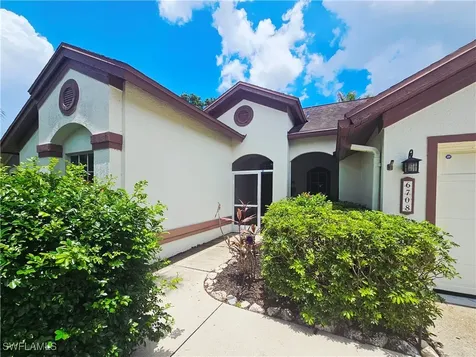 6708 Sloane Place Naples FL 34104