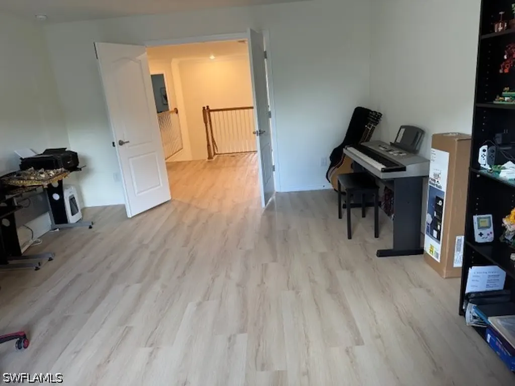 9425 Glenforest Drive Naples FL 34120