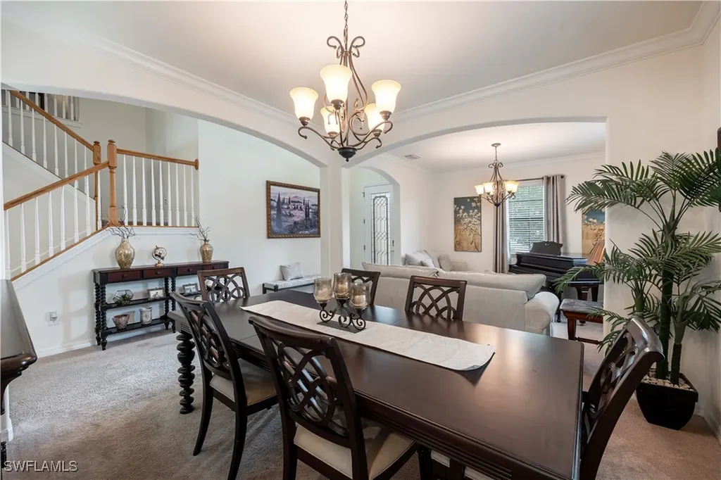 9425 Glenforest Drive Naples FL 34120