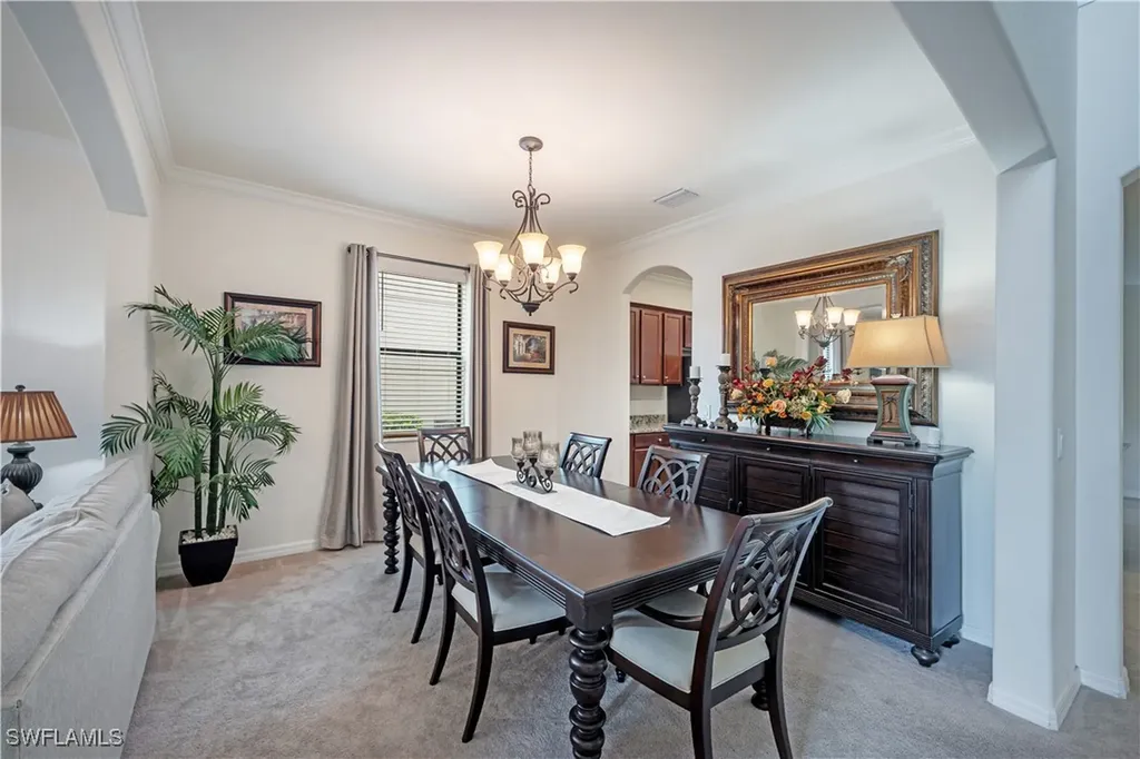 9425 Glenforest Drive Naples FL 34120
