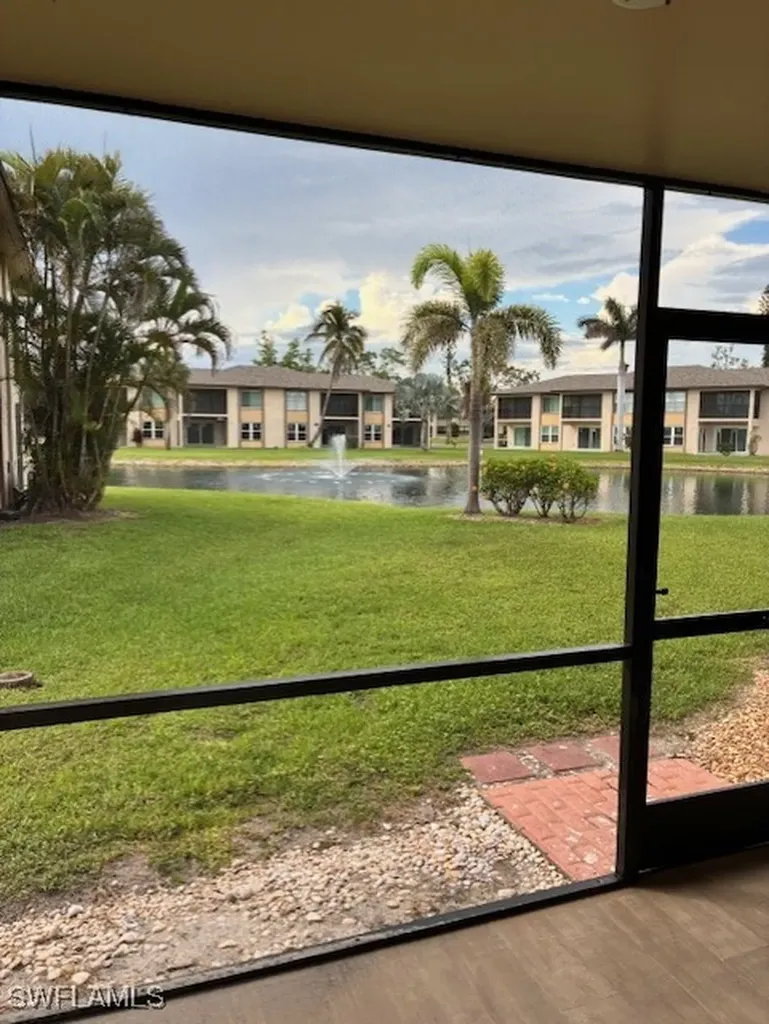 16881 Davis Road Fort Myers FL 33908