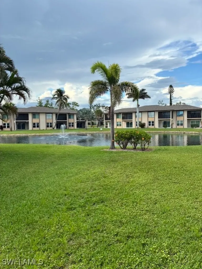 16881 Davis Road Fort Myers FL 33908