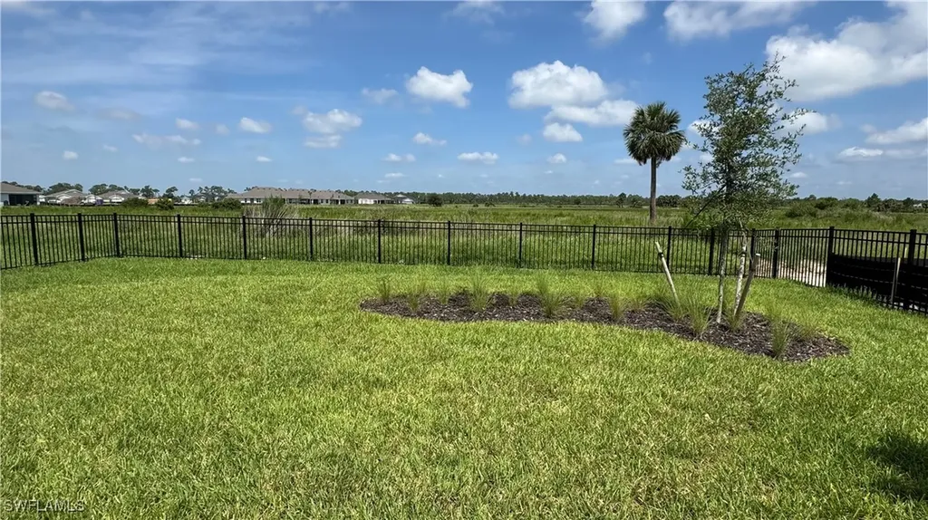 17710 Shade Tree Loop Babcock Ranch FL 33982