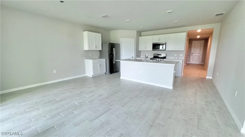 17710 Shade Tree Loop Babcock Ranch FL 33982