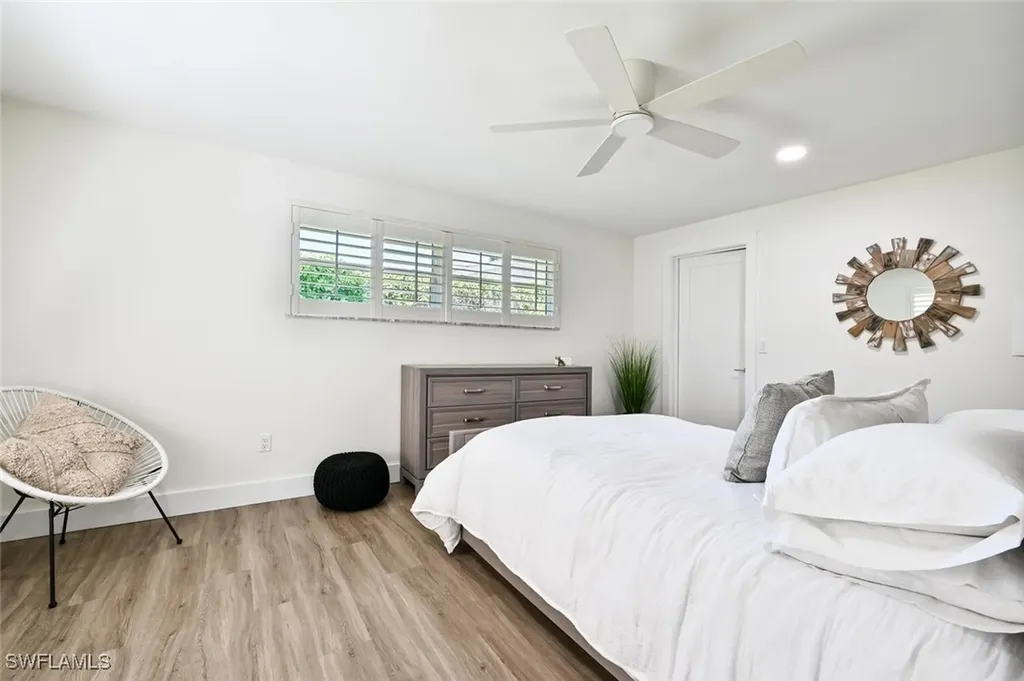 646 Park Shore Drive Naples FL 34103