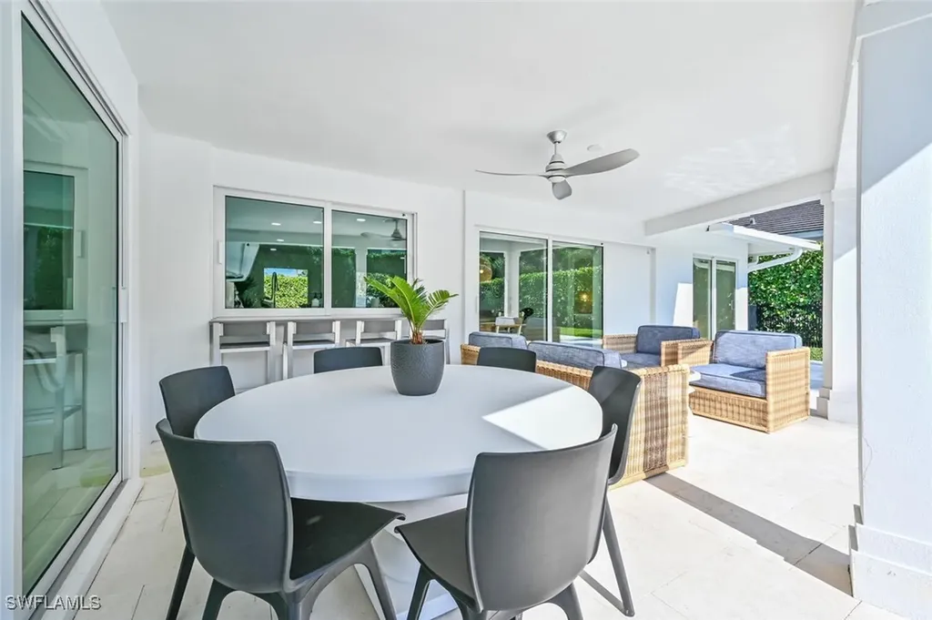 646 Park Shore Drive Naples FL 34103