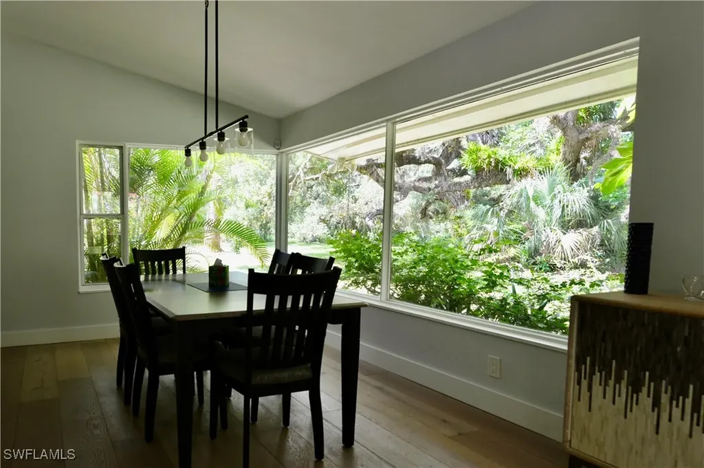 18220 Elmwood Drive Alva FL 33920