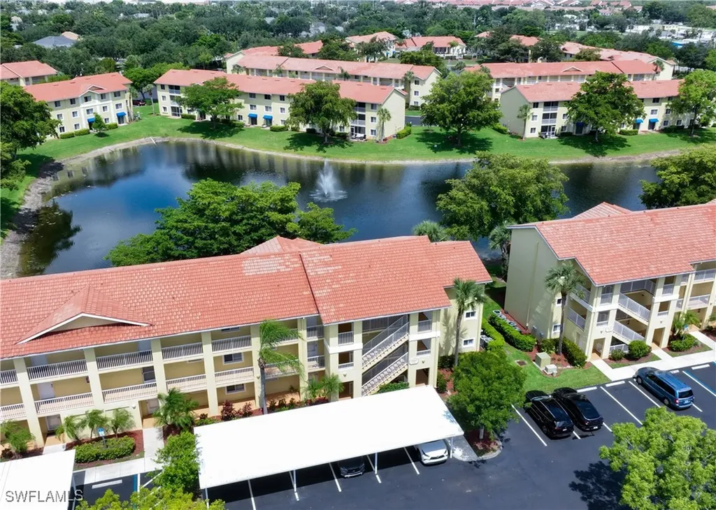 8264 Key Royal Circle Naples FL 34119