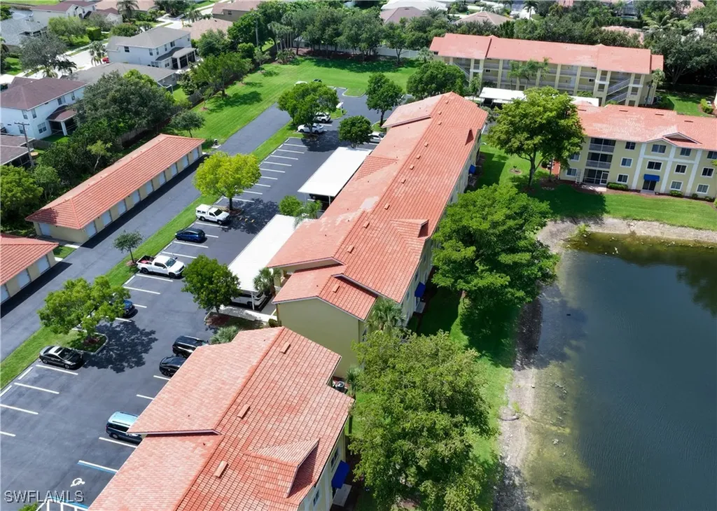 8264 Key Royal Circle Naples FL 34119