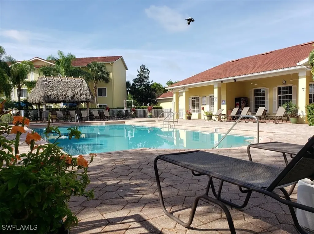 8264 Key Royal Circle Naples FL 34119