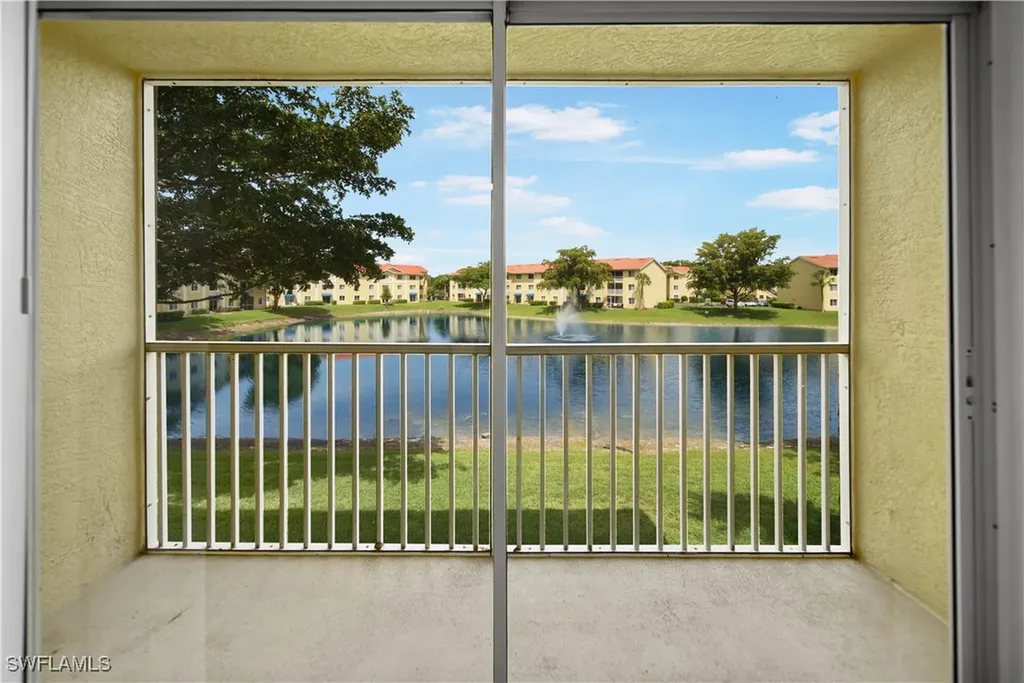8264 Key Royal Circle Naples FL 34119