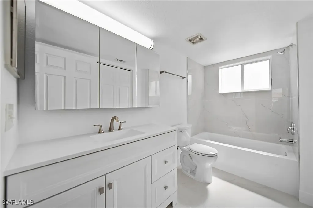 8264 Key Royal Circle Naples FL 34119