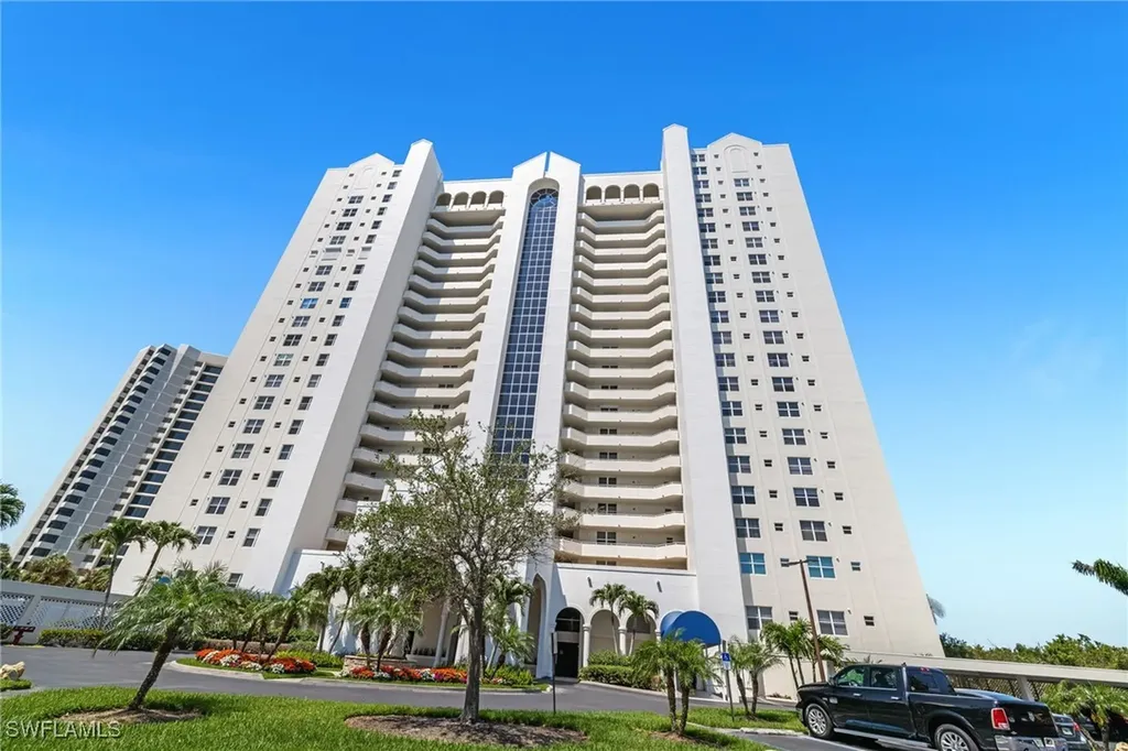 5550 Heron Point Drive Naples FL 34108