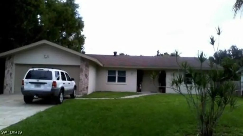 5524 Avenue D Bokeelia FL 33922