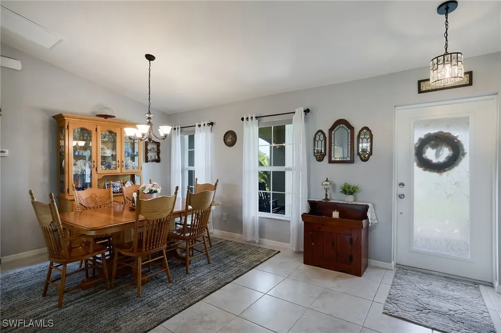 2804 NW 6th Street Cape Coral FL 33993