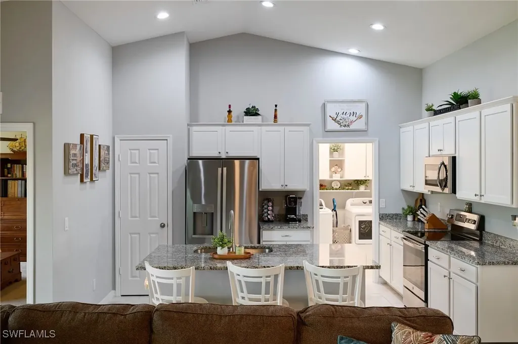 2804 NW 6th Street Cape Coral FL 33993