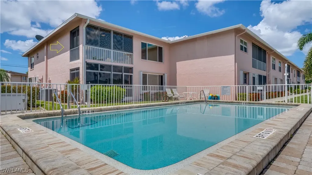 1333 SE 40th Terrace Cape Coral FL 33904