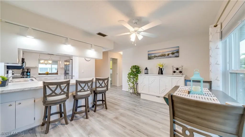 1333 SE 40th Terrace Cape Coral FL 33904