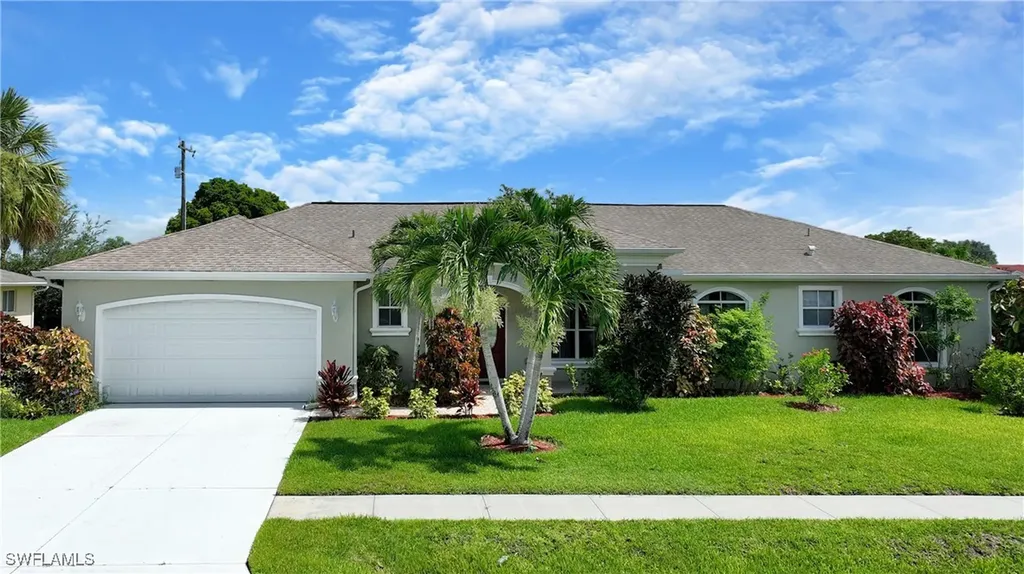 599 Genevieve Drive Lehigh Acres FL 33936