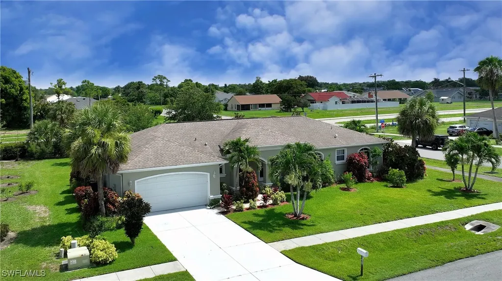 599 Genevieve Drive Lehigh Acres FL 33936