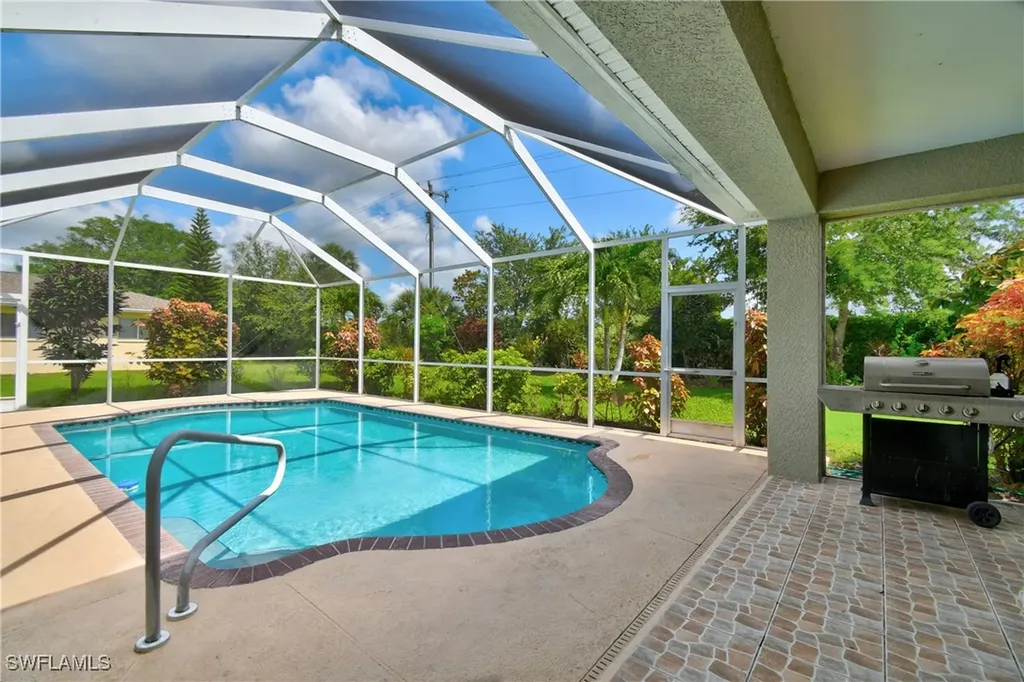 599 Genevieve Drive Lehigh Acres FL 33936