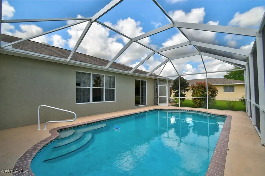 599 Genevieve Drive Lehigh Acres FL 33936