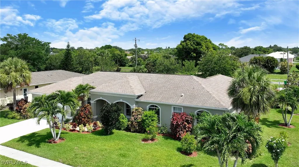 599 Genevieve Drive Lehigh Acres FL 33936