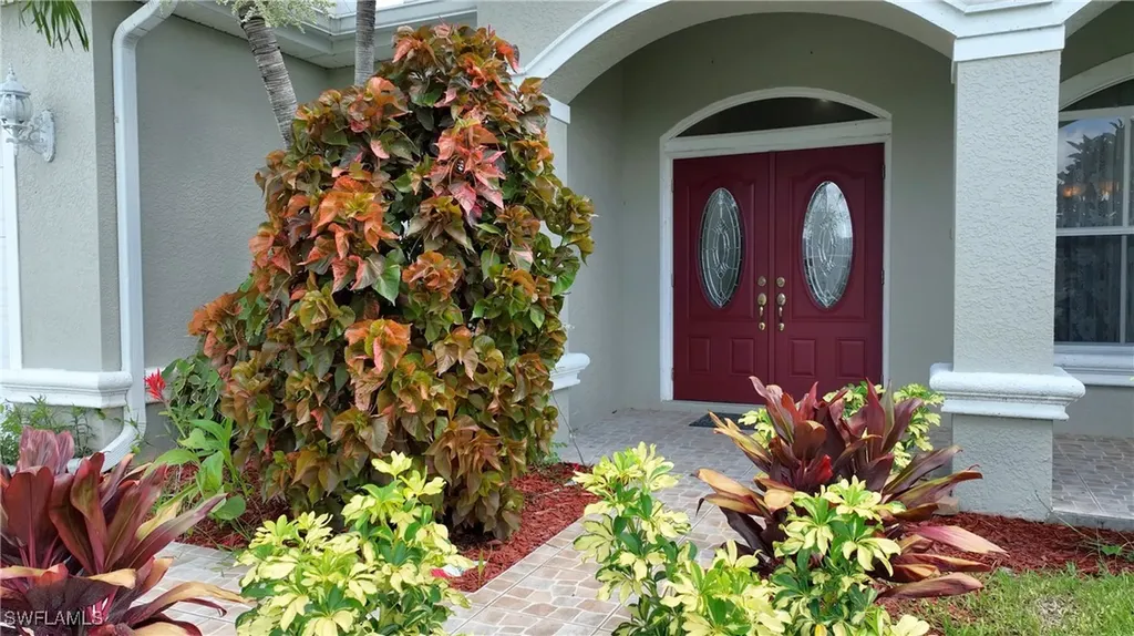 599 Genevieve Drive Lehigh Acres FL 33936